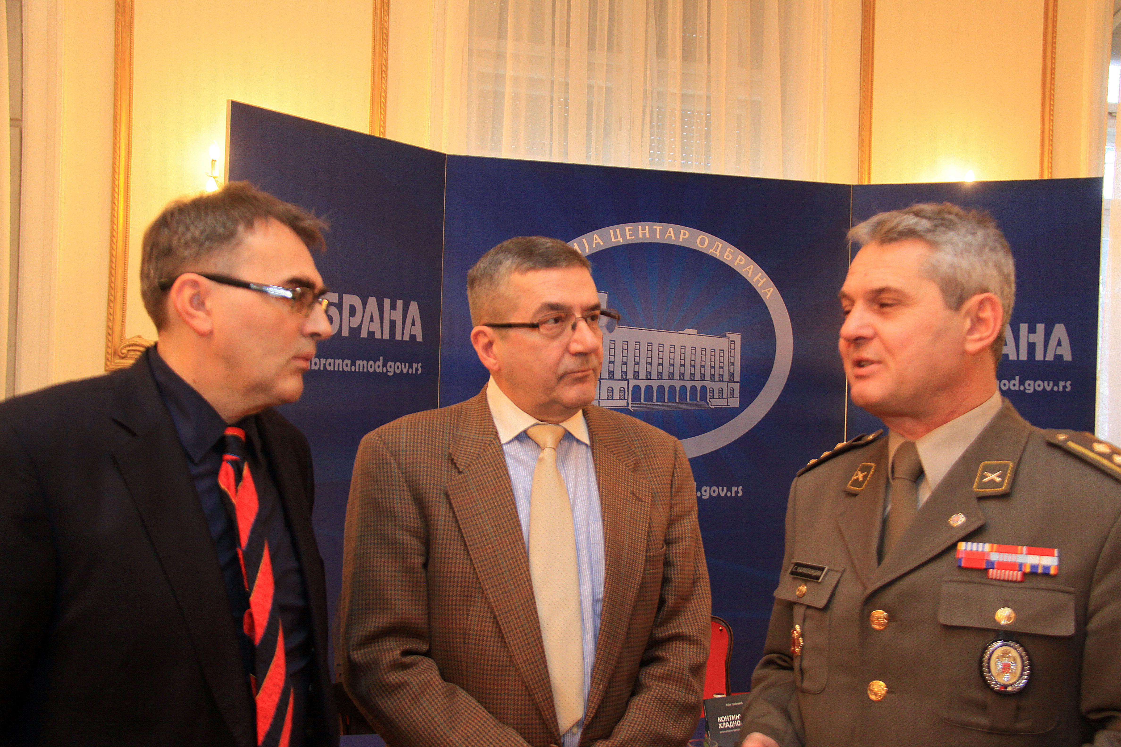 Slobodan Eric, Srdja Trifkovic, pukovnik