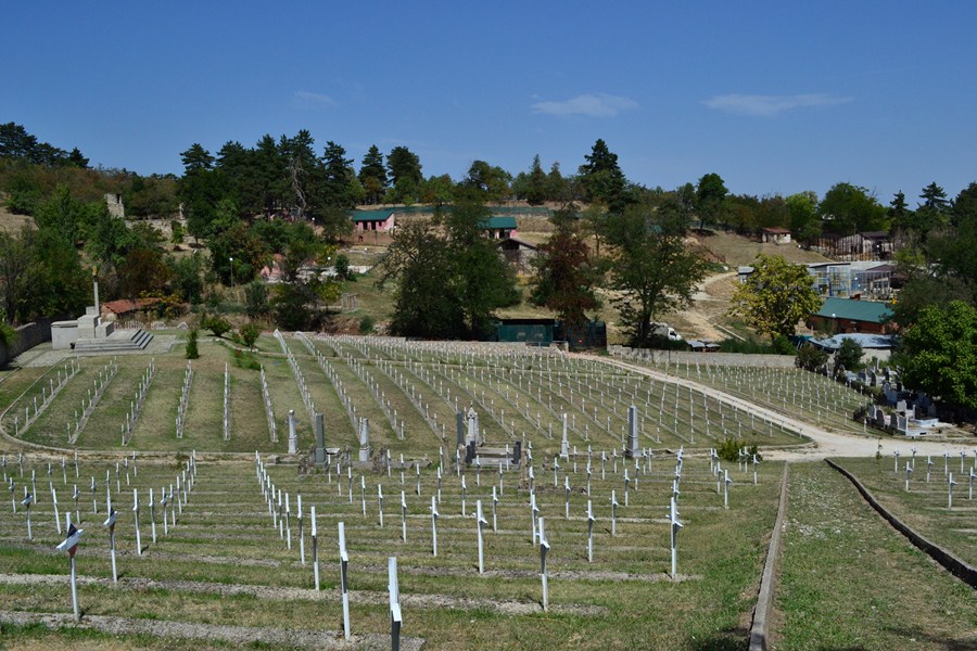 Битољ, војничко гробље